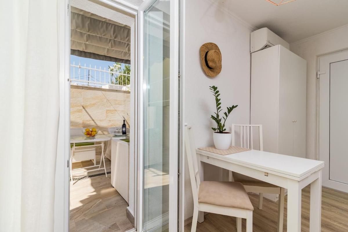 Gridolina Apartment Пула Екстериор снимка