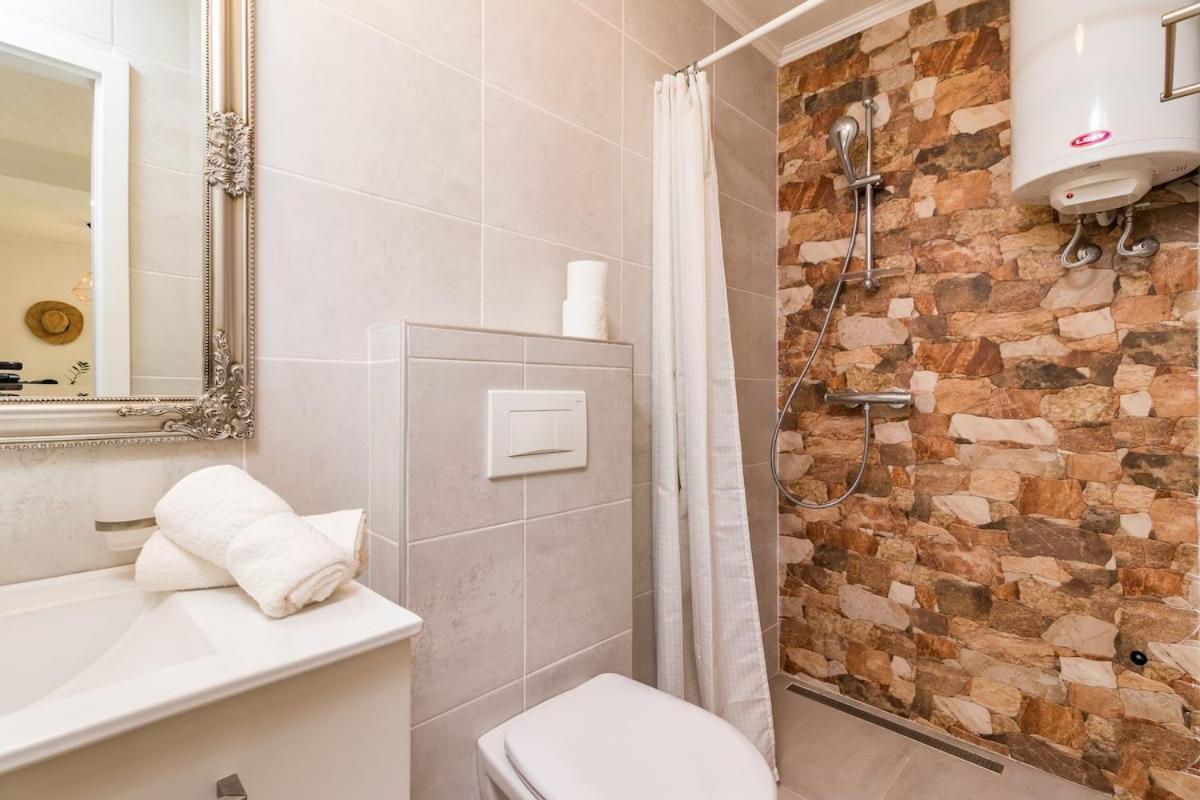 Gridolina Apartment Пула Екстериор снимка