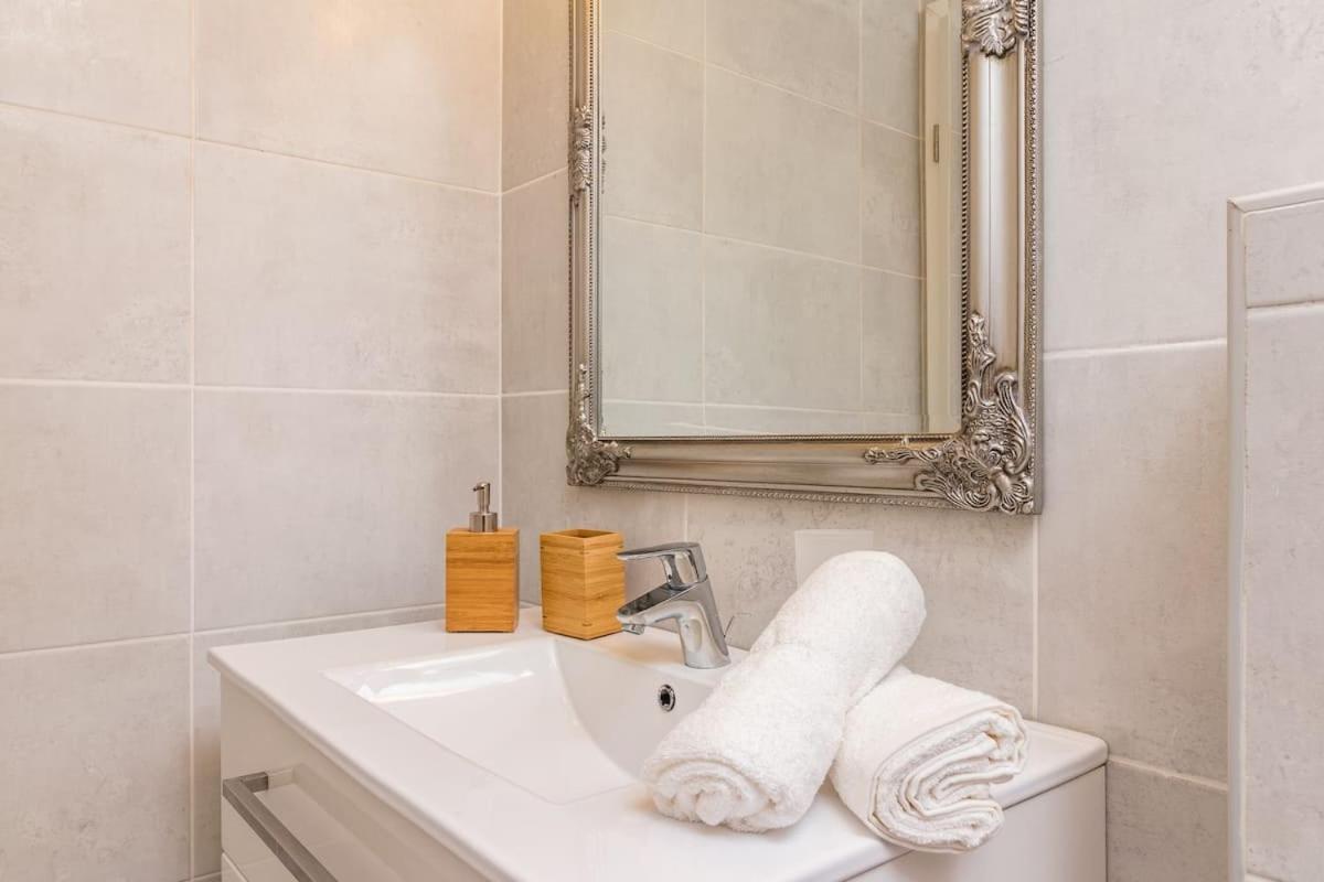 Gridolina Apartment Пула Екстериор снимка